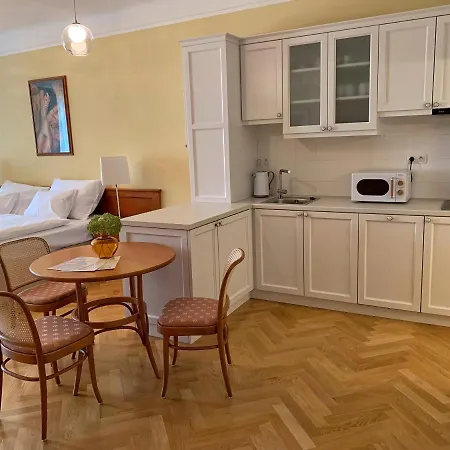 Secese Appartement *